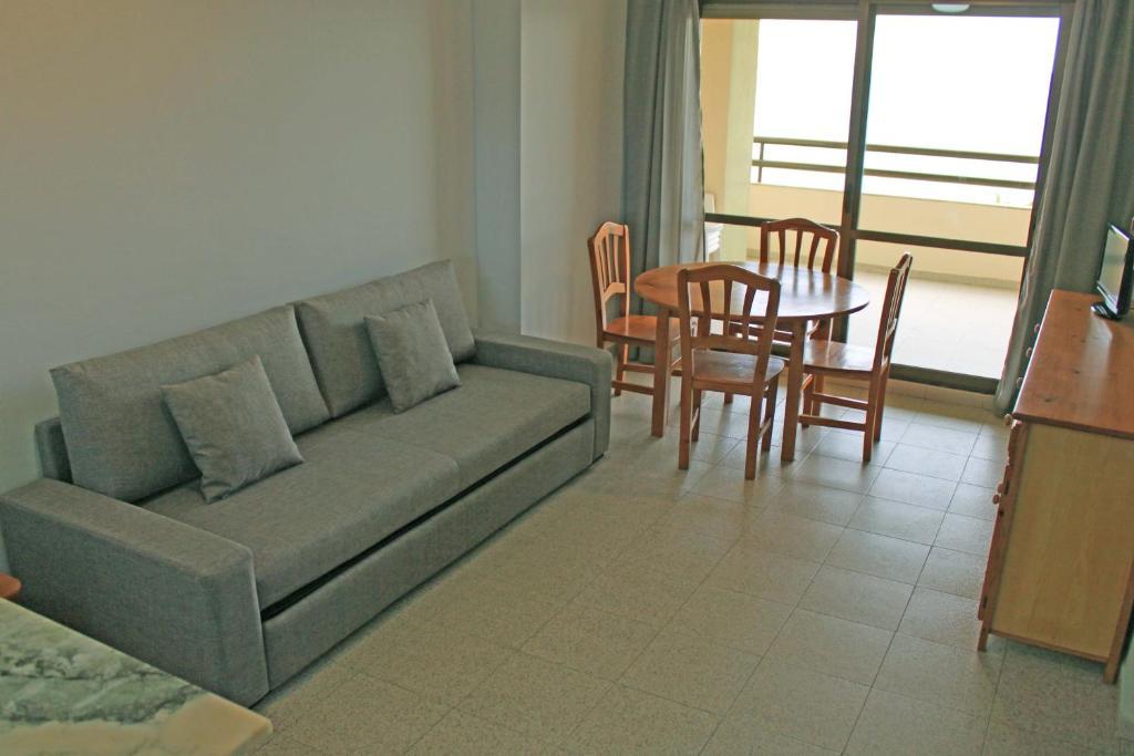 Apartamentos Florida II Peñíscola Rum bild